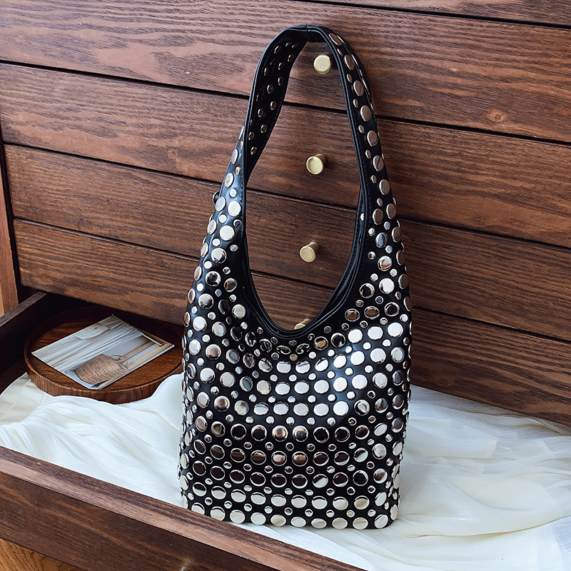 Designer Geometric Shoulder Ba - Luxury Bags Made In Italy recensione e prezzo
