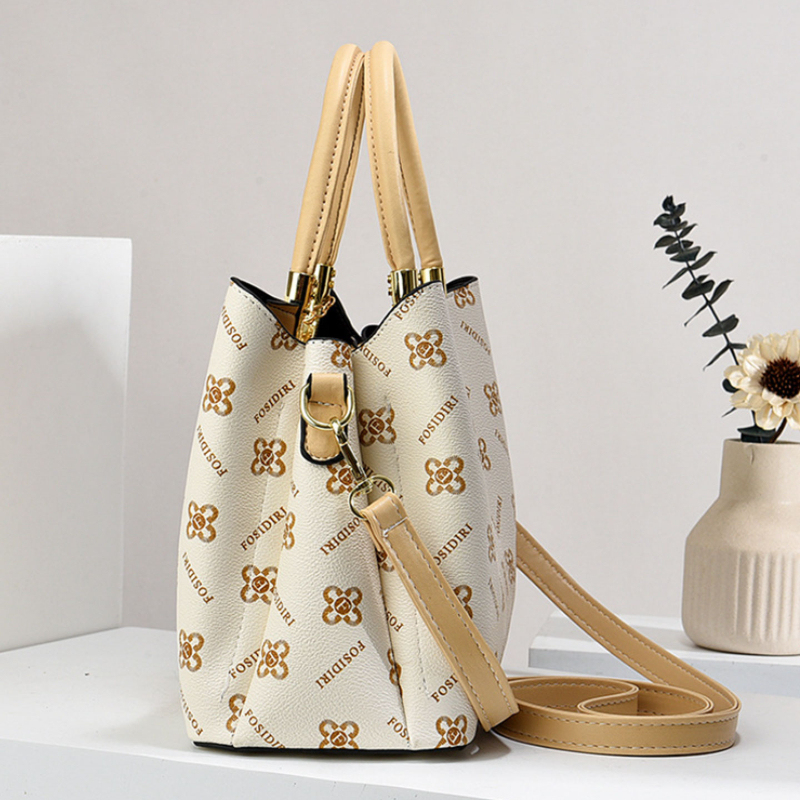 Light Luxury High-End Printed  - Luxury Bags & Leather Repair Of Atlanta recensione e prezzo
