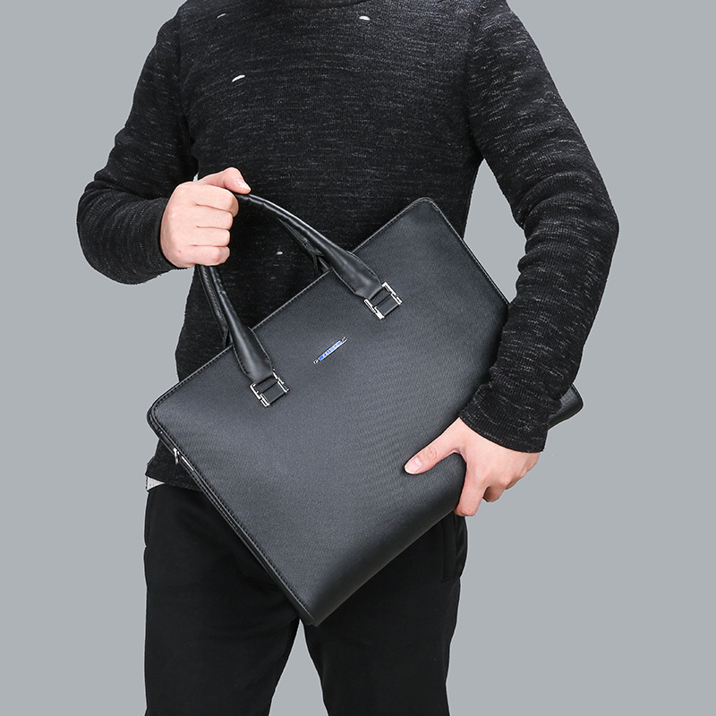 Designer Briefcase Bag For Men - Laptop Bag Leather 15 recensione e prezzo