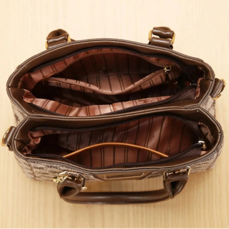 Light luxury high-end letter p - Luxury Bags & Leather Repair Of Atlanta recensione e prezzo