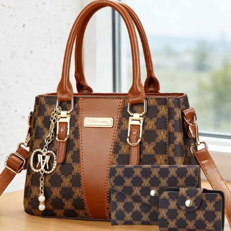 Light luxury high-end letter p - Luxury Bags & Leather Repair Of Atlanta recensione e prezzo