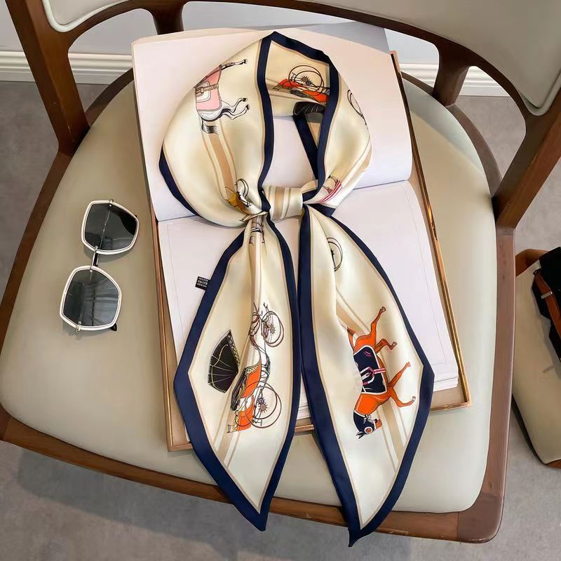 Luxury Design Silk Skinny Head - Luxury Bags Brand recensione e prezzo