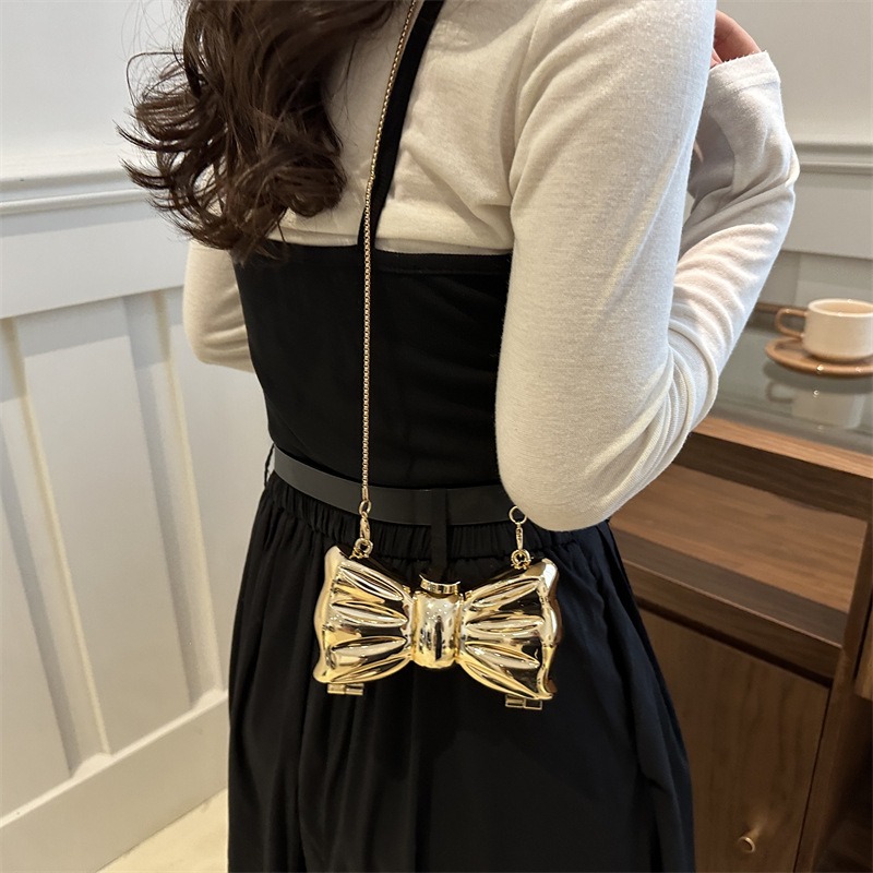 Luxury Fashion Metal Mini Hand - Luxury Bags Brand recensione e prezzo